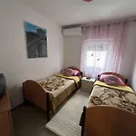 Hostel Backpackers *