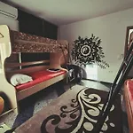 Backpackers Hostel *