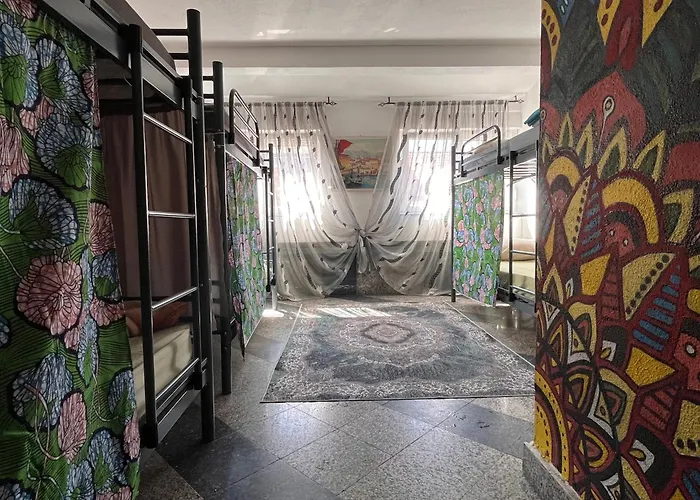 אכסניה Backpackers